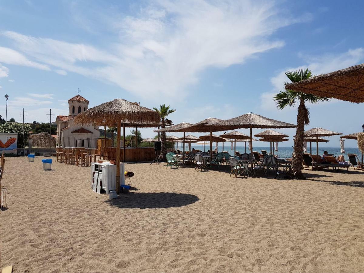 Studio On The Beach With Private Garden Agia Triada (Thessaloniki) Exterior photo