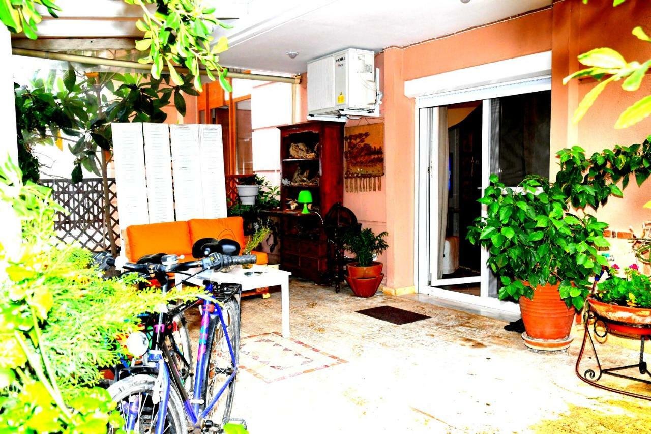 Studio On The Beach With Private Garden Agia Triada (Thessaloniki) Exterior photo